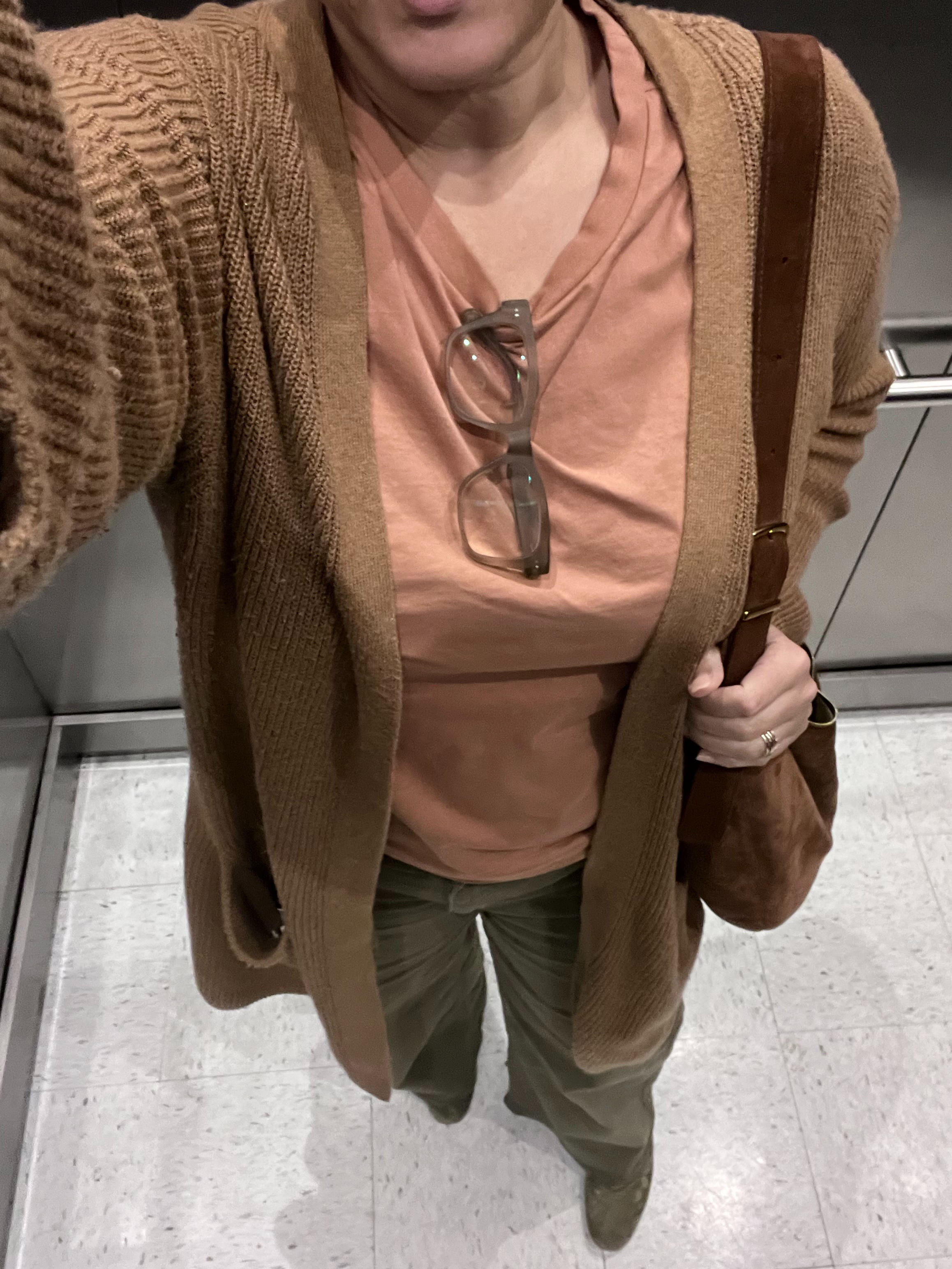 Casual office vibes, as per usual! 

 #LTKmomlife #LTKMidsize #LTKWorkwear