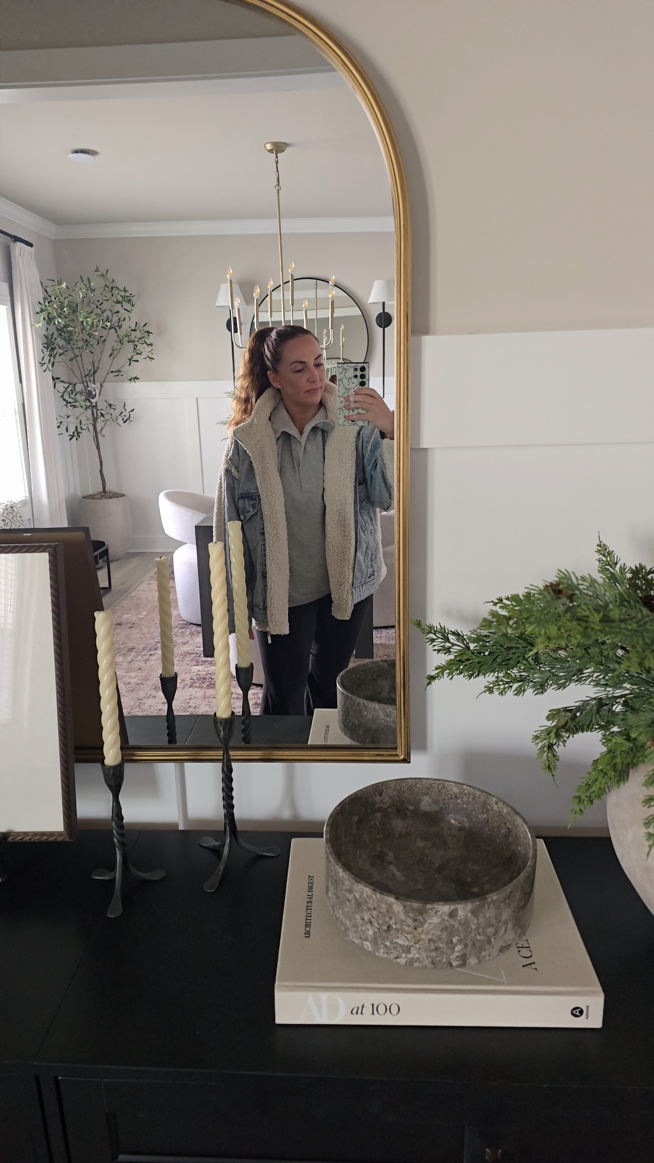 Get the high-end designer look for less with this cozy denim and sherpa jacket, the perfect transitional layer for your spring wardrobe. It effortlessly combines a rugged aesthetic with a soft, warm lining for an elevated casual feel.#amazonfashion #lookforless #springstyle #denimjacket #affordableluxury

#LTKSeasonal #LTKMidsize #LTKOver40