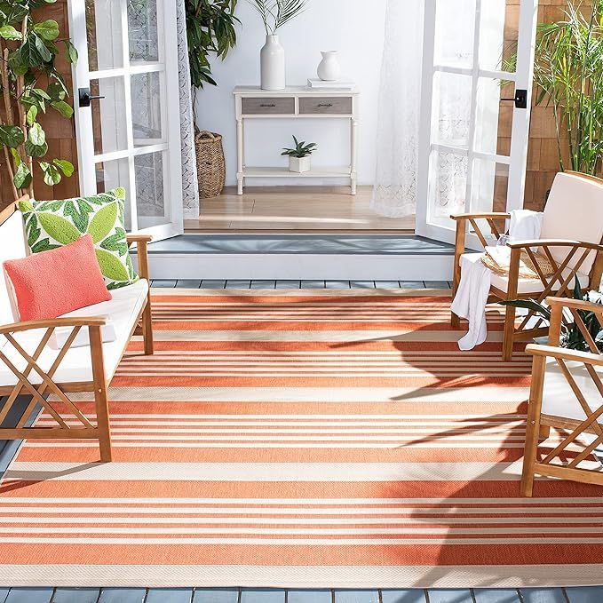 SAFAVIEH Courtyard Collection CY6062 Stripe Indoor/ Outdoor Non-Shedding Easy Cleaning Patio Back... | Amazon (US)