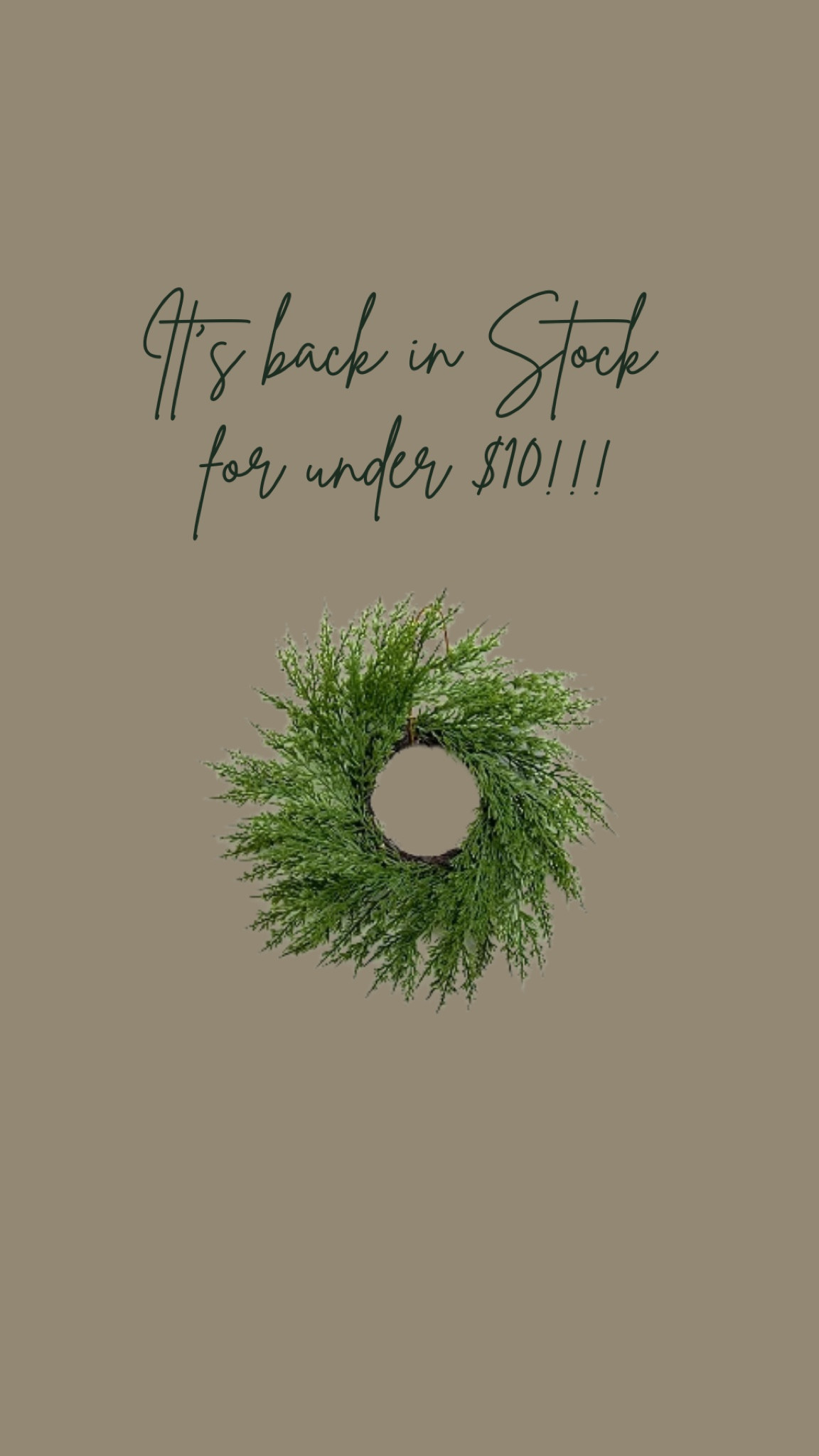 Mini wreath Back in stock for under $10. Run don’t walk

#LTKHoliday #LTKhome #LTKsalealert
