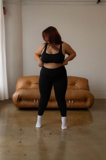 Yetti UltraLift BootySculpt bra & Legging
Bra tip- size up if you have a bigger bust 
I’m wearing a 1X in both pieces but I wish I would of sized up in the bra 

#LTKplussize #LTKfitness