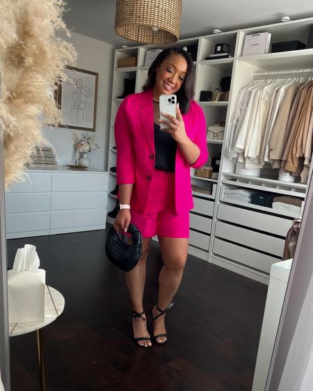 This is another fav! This linen blend blazer and short set! I paired it with black and love how it turned out. I’m wearing my true size Large and it’s perfect. 

#LTKfindsunder50 #LTKstyletip #LTKmidsize