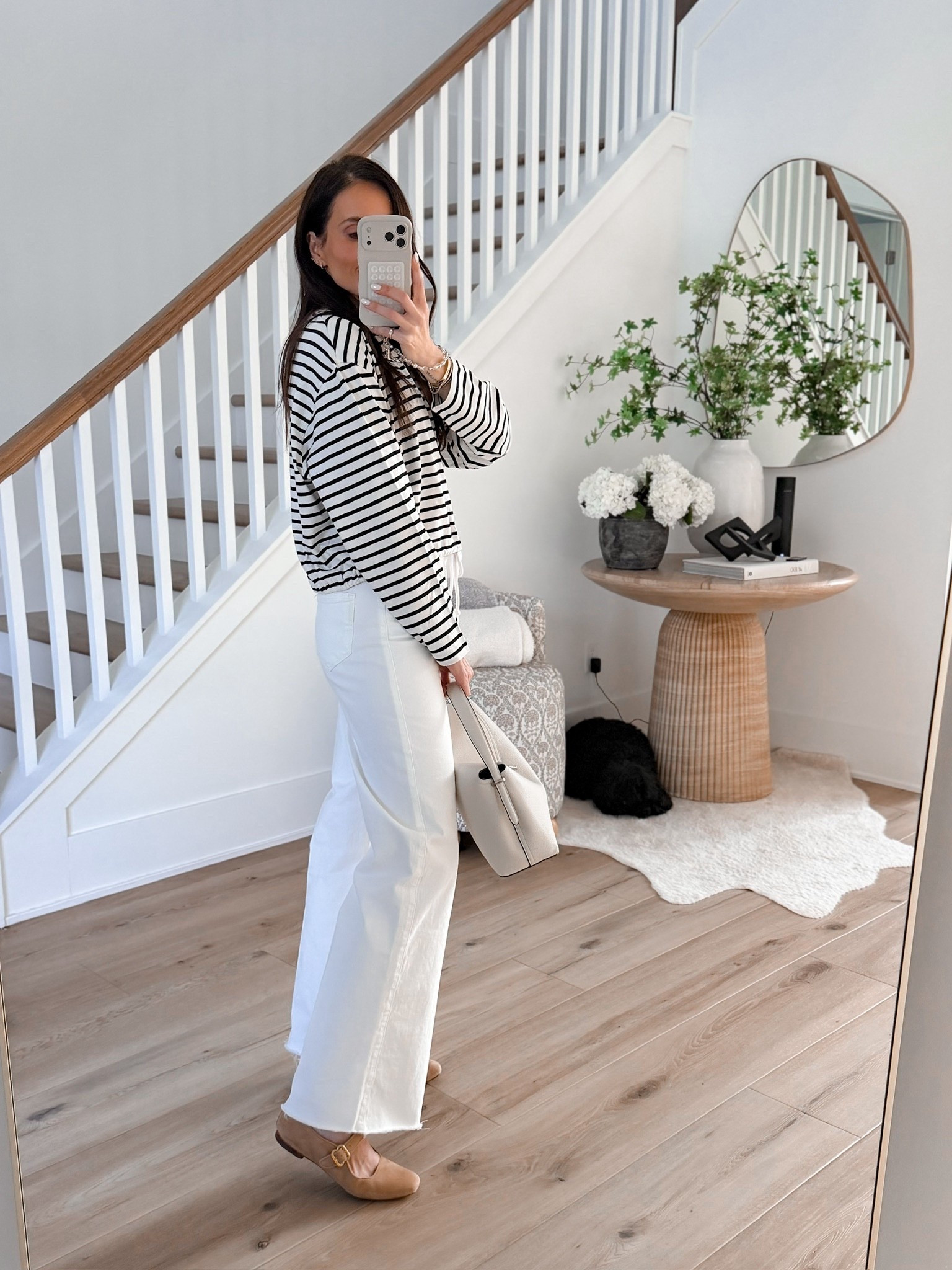 Easy spring outfit inspo, comfortable outfit, easy mom outfit, annabrstyle 

#LTKTravel #LTKootd #LTKSeasonal