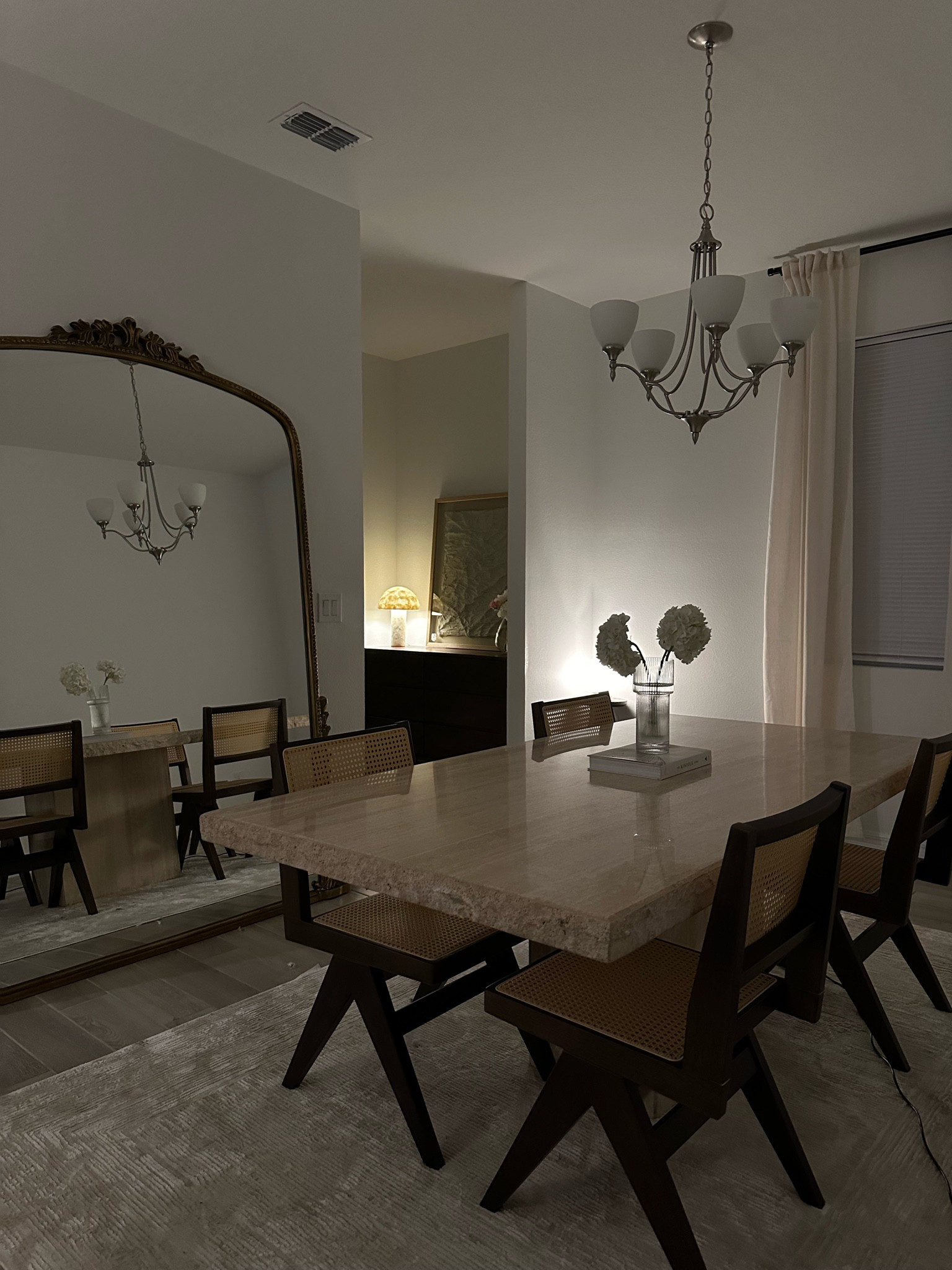 Where everything from my formal dining is from 🤍 #home #homedecor #homeinspo #homedecoration #parisianstyle #midcenturymodern #pinterestaesthetic 