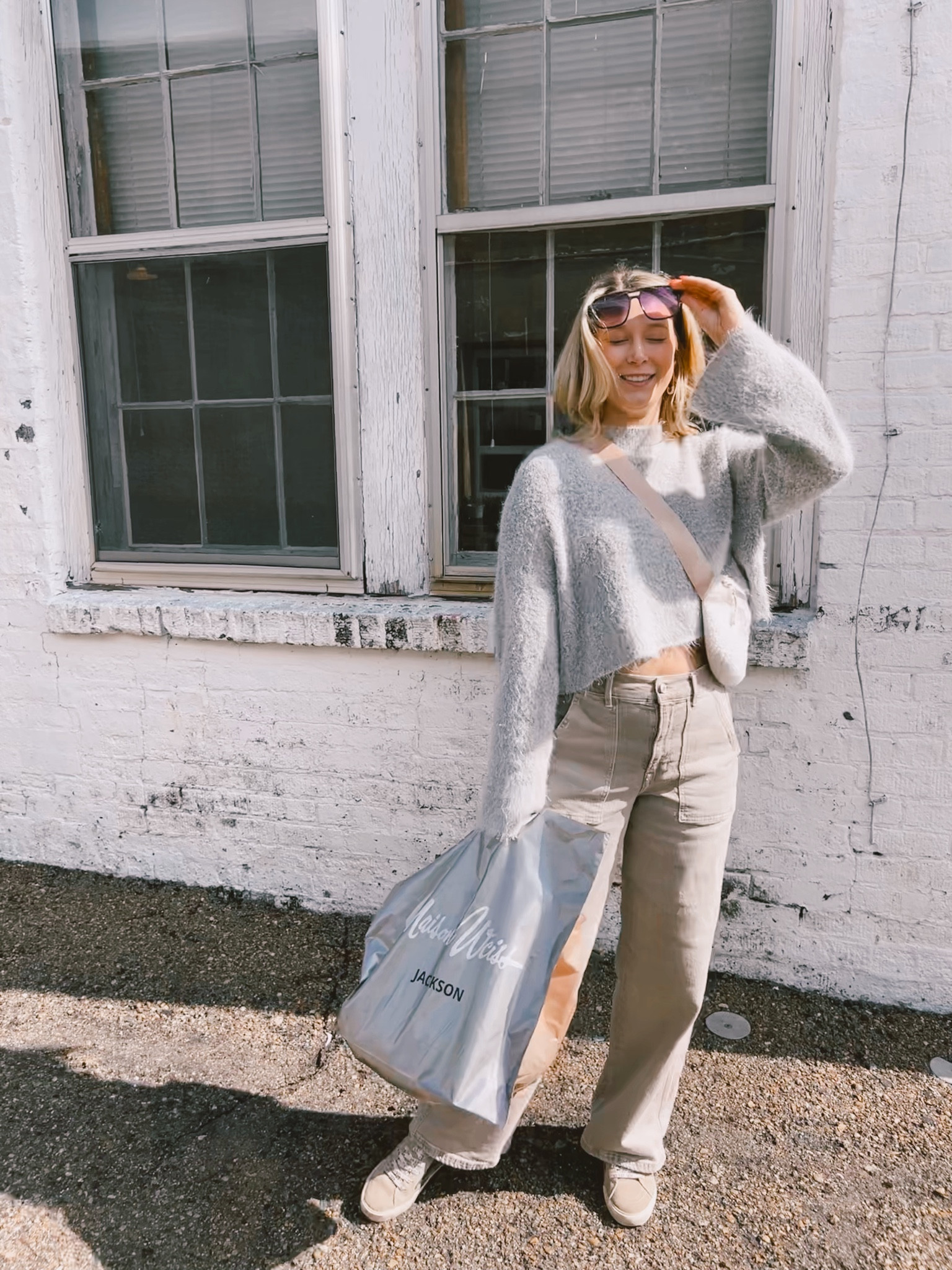 Cropped sweaters and wide leg pants = my fav combo 🫶 

#LTKFind #LTKSeasonal #LTKstyletip