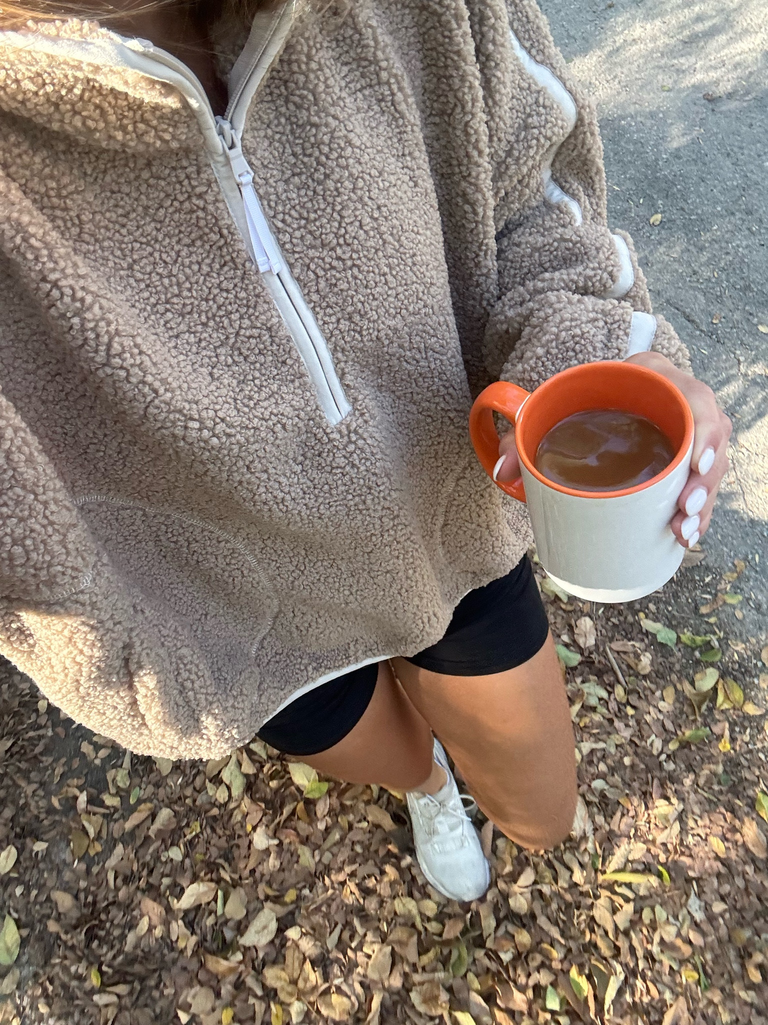 Morning fall walk outfit🍂🤍

#LTKSeasonal #LTKActive #LTKStyleTip