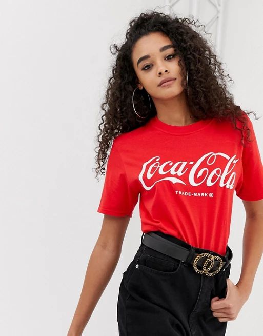 PrettyLittleThing - Coca Cola - T-shirt | ASOS FR