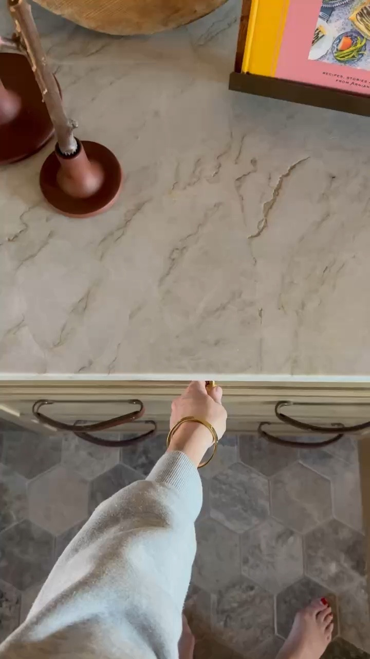 These glass spice jars bring me peacee

#LTKStyleTip #LTKSeasonal #LTKHome