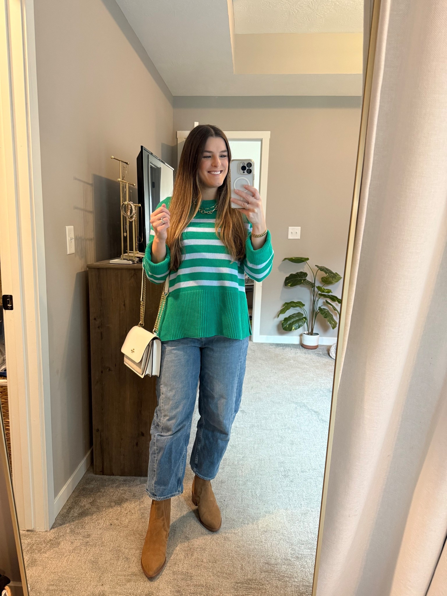 These barrel jeans are 50% off for Black Friday! They come down to $25!

Old navy finds, subtle barrel jean, denim, Thanksgiving outfits, casual outfits, mom outfits, over 30 style, cyber Monday, gifts under $30 

#LTKHoliday #LTKGiftGuide #LTKCyberWeek