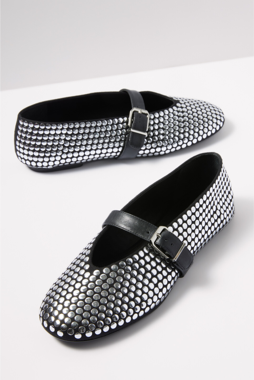 Eliza Stud Flat | Evereve