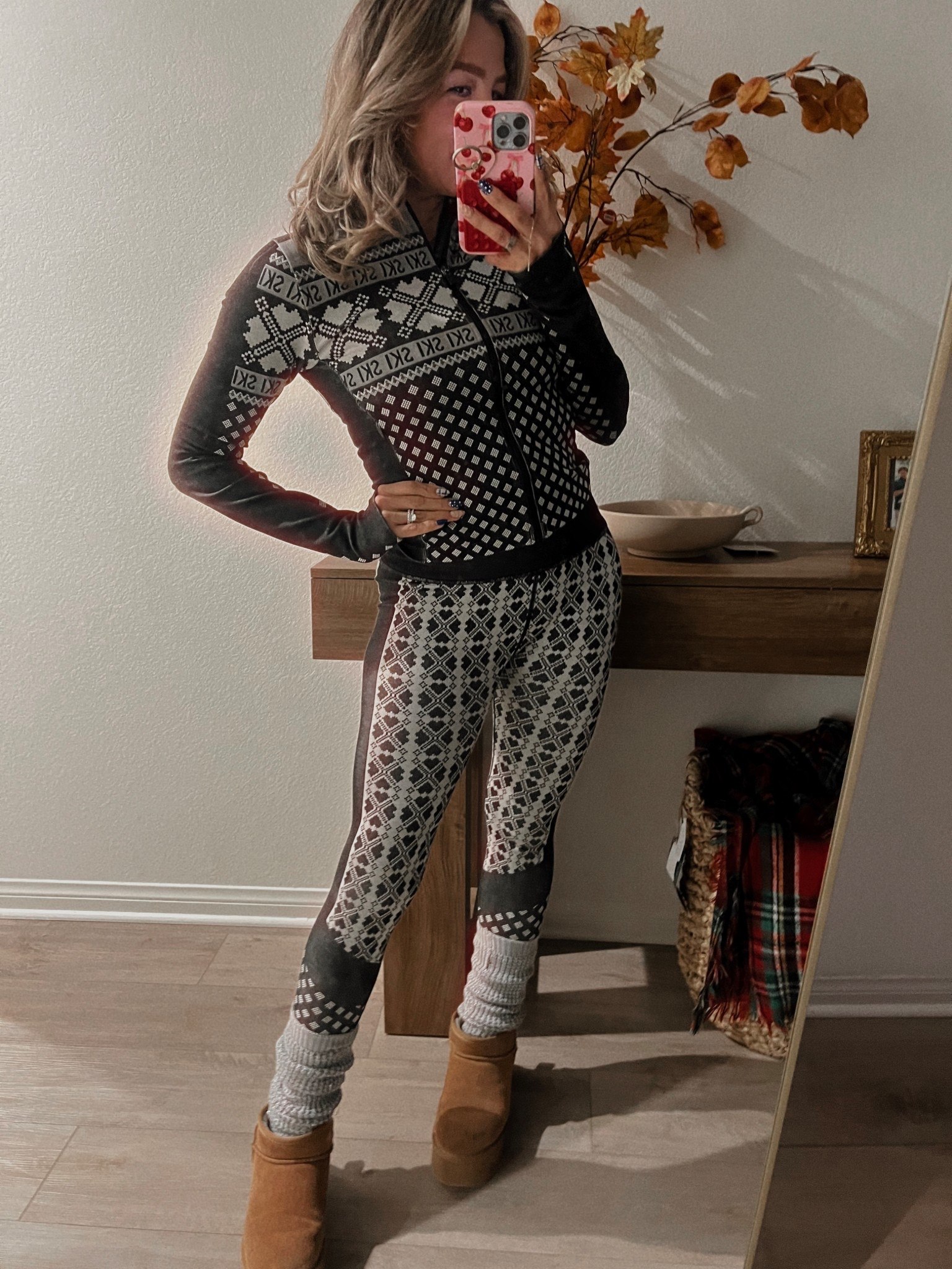 Winter suits that look designer! 🎿⛷️❄️ #skisuit #ltk 

#LTKStyleTip #LTKootd #LTKHoliday