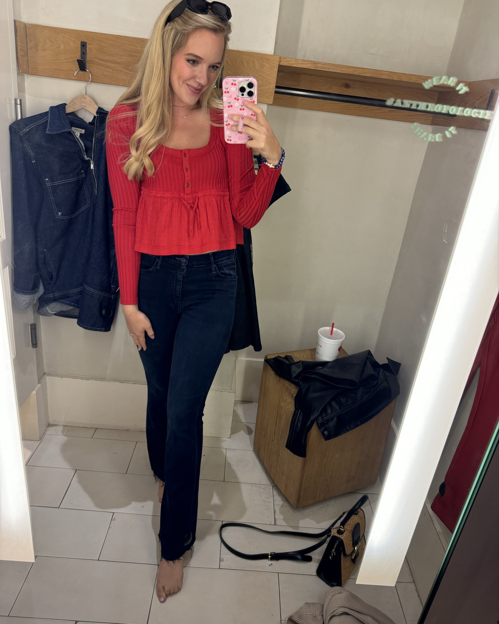 Anthropologie try on haul:


MOTHER Weekender Fray Mid-Rise Flare Jeans

Pilcro Long-Sleeve Scoop-Neck Babydoll Top

The Saige Faux-Leather Moto Jacket

Okay so love this fit sooo much! The $98 faux leather jacket is so nice I just had to get it! It looked so cute with every outfit! I feel like it will be my new closet staple! These jeans weee also the softest jeans I could sleep in them! 

#anthropologie



#LTKSeasonal #LTKStyleTip #LTKFallSale