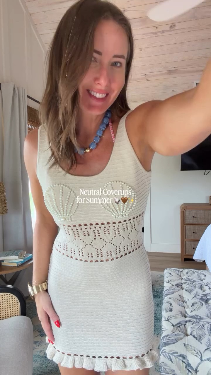 Neutral coverups with a side of flair 🤎🐚✨ These are great to wear by the pool, to the beach or on vacation! 

Comment SWIM for details! 

.
.
.
.
#neutralstyle #swimsuitseason #swimsuitcoverup #coverup #crochetcoverup