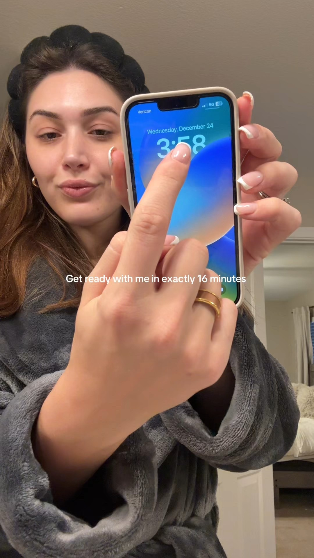 Makeup routine in 16 minutes 🫶🏻

#LTKSaleAlert #LTKFindsUnder50 #LTKBeauty