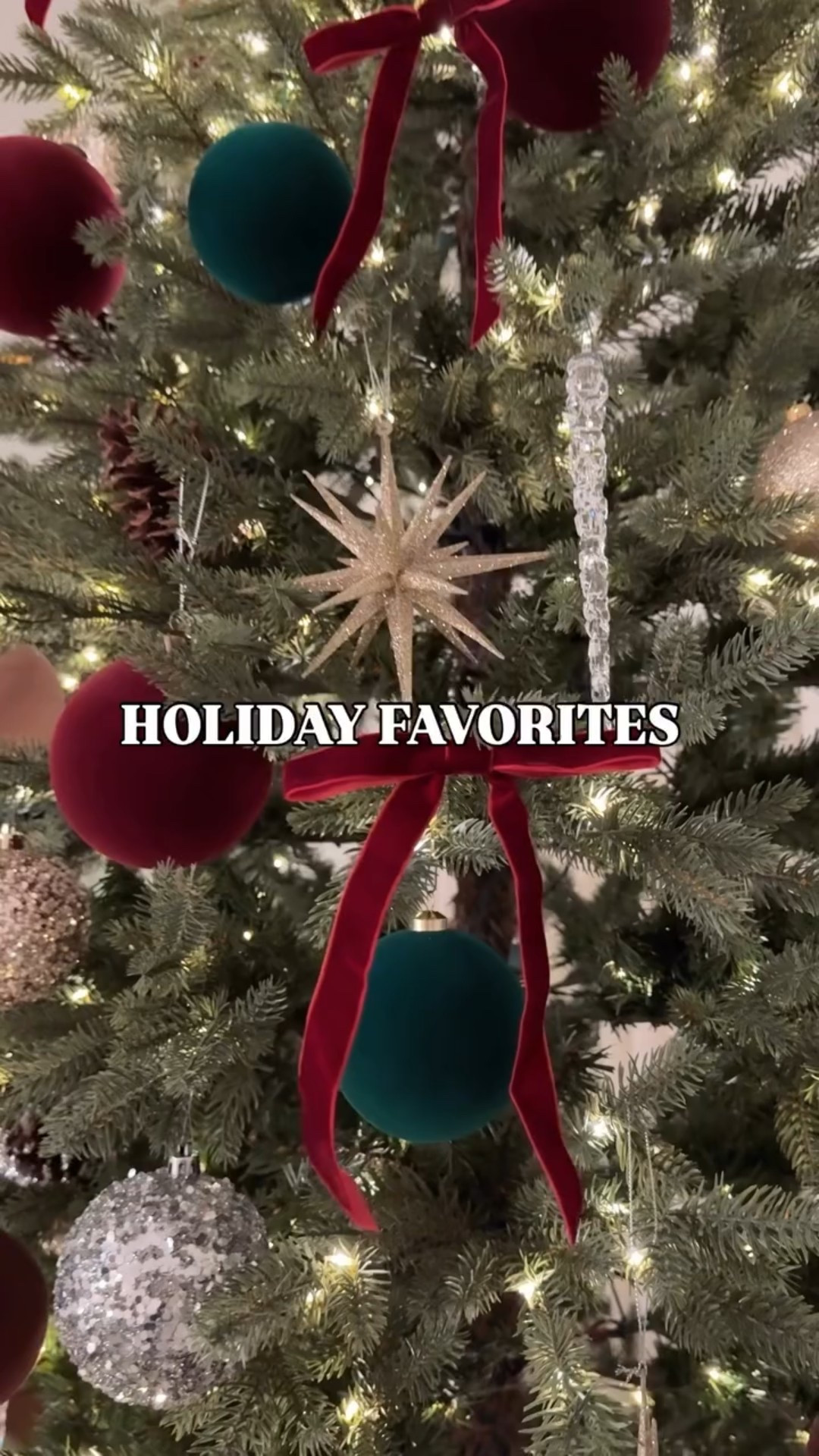 Holiday decor faves! 🎄🎁 

comment “shop” and I’ll send you link to everything I used🥰

#holidayhome #christmastree #christmasdecor