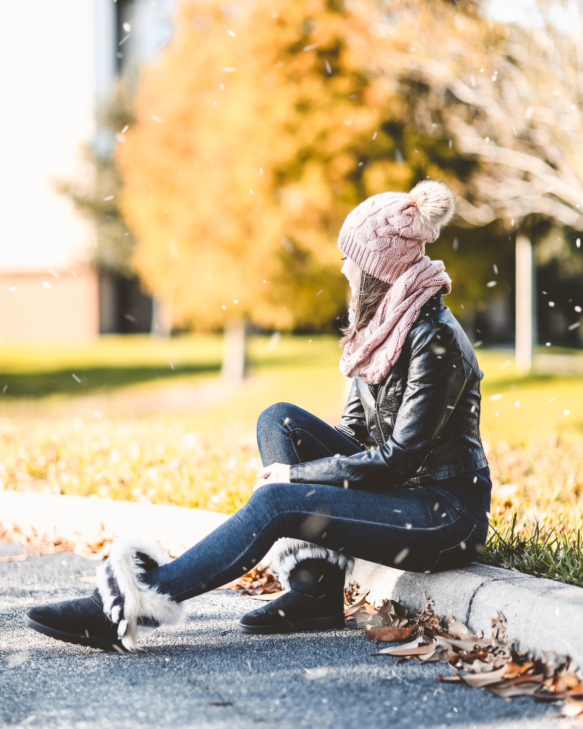 Beautiful and warm hat and scarf


#LTKSeasonal #LTKFindsUnder50