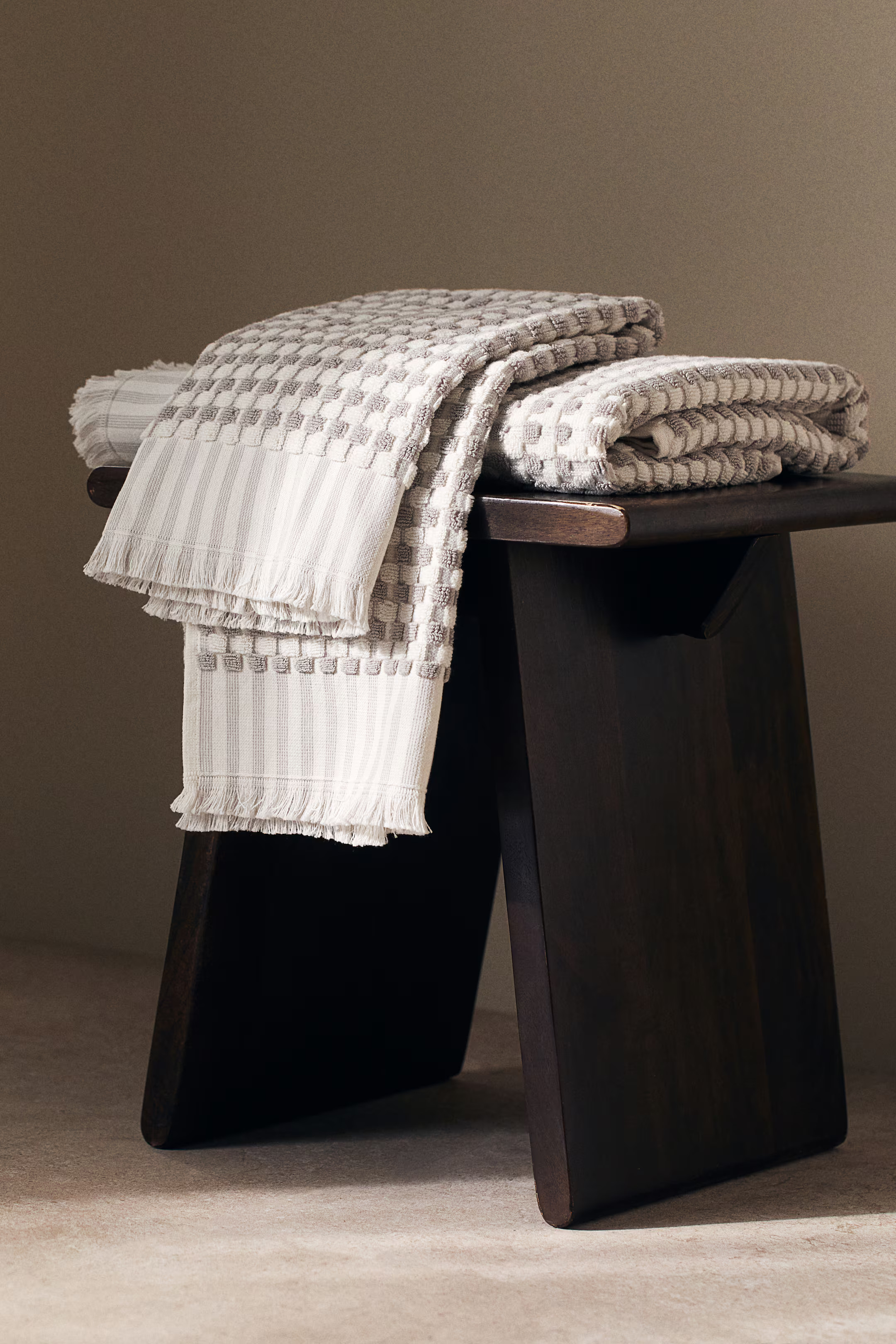 Patterned Cotton Terry Hand Towel - Beige/checked - Home All | H&M US | H&M (US + CA)