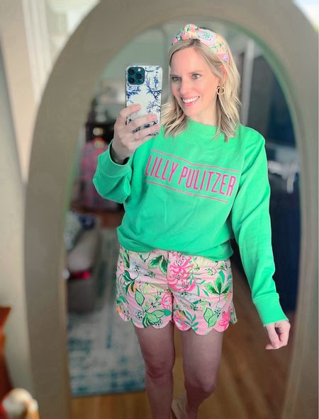 Lilly Pulitzer shorts & sweatshirt, mom outfit 

#LTKfindsunder100 #LTKfindsunder50 #LTKover40