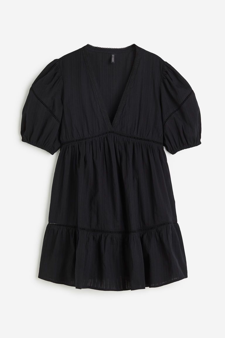 H & M - Voluminous lace-detail dress - Black | H&M (UK, MY, IN, SG, PH, TW, HK)