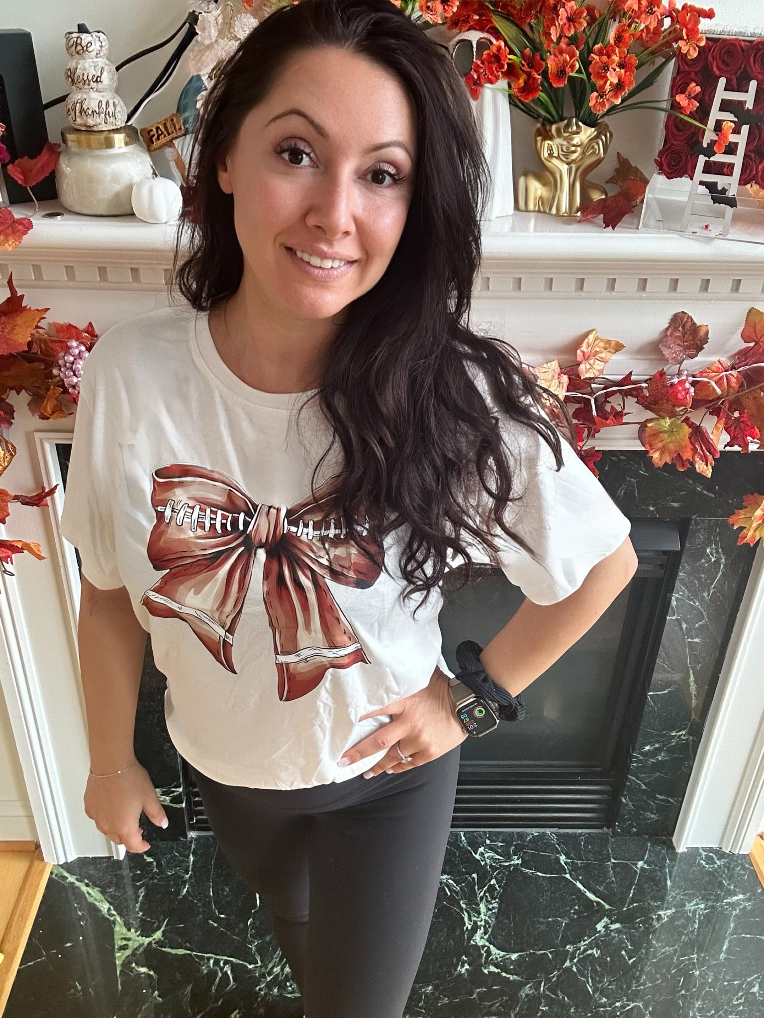 🏈💖 Score big this football season with this cute girly football bow T-shirt! It's the perfect way to show off your team spirit without sacrificing your feminine style. Why blend in when you can stand out? You don’t have to look like one of the boys while cheering for your favorite team! 🌟 
#footballoutfit #sundayfunday #oneoftheboys

#LTKSeasonal #LTKMidsize #LTKFindsUnder50