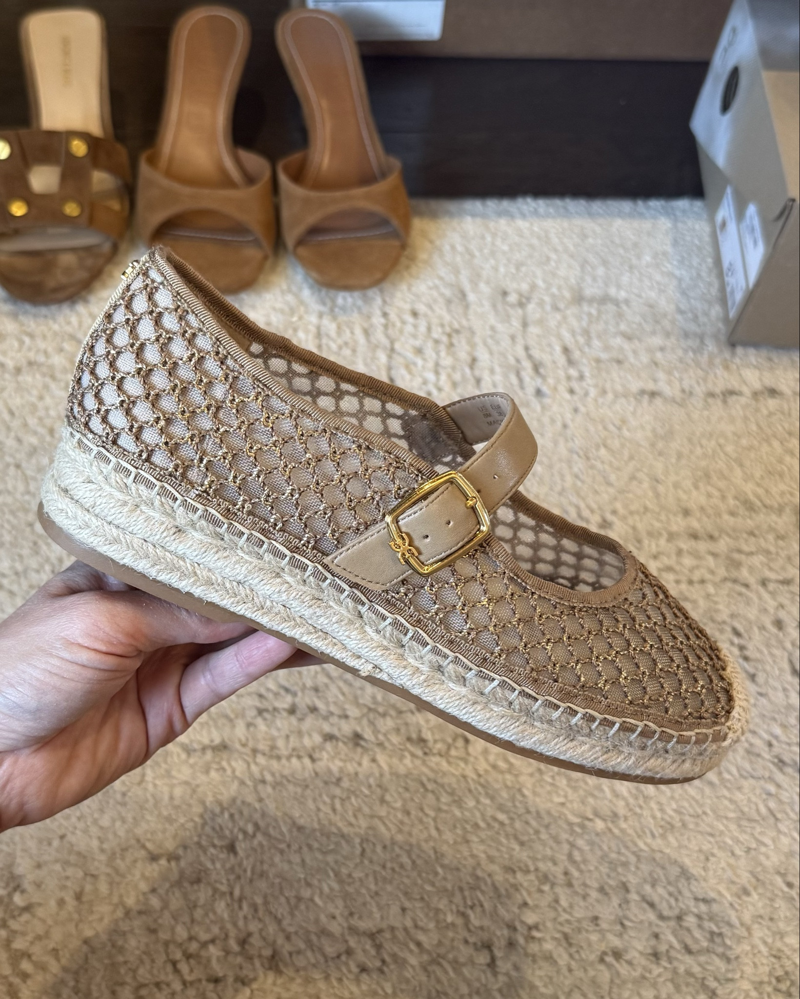 Spring shoes
Easter 
Sandals
Suede sandals 

#LTKSeasonal