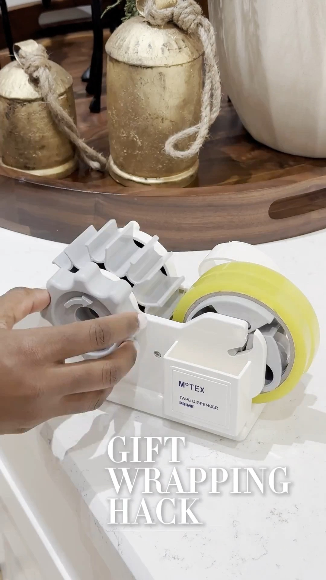 
This dispenser cuts your wrapping tape into multiple pieces which cuts down your gift wrapping! Simply load the tape and twist the knob! 

#LTKGiftGuide #LTKHoliday #LTKHome