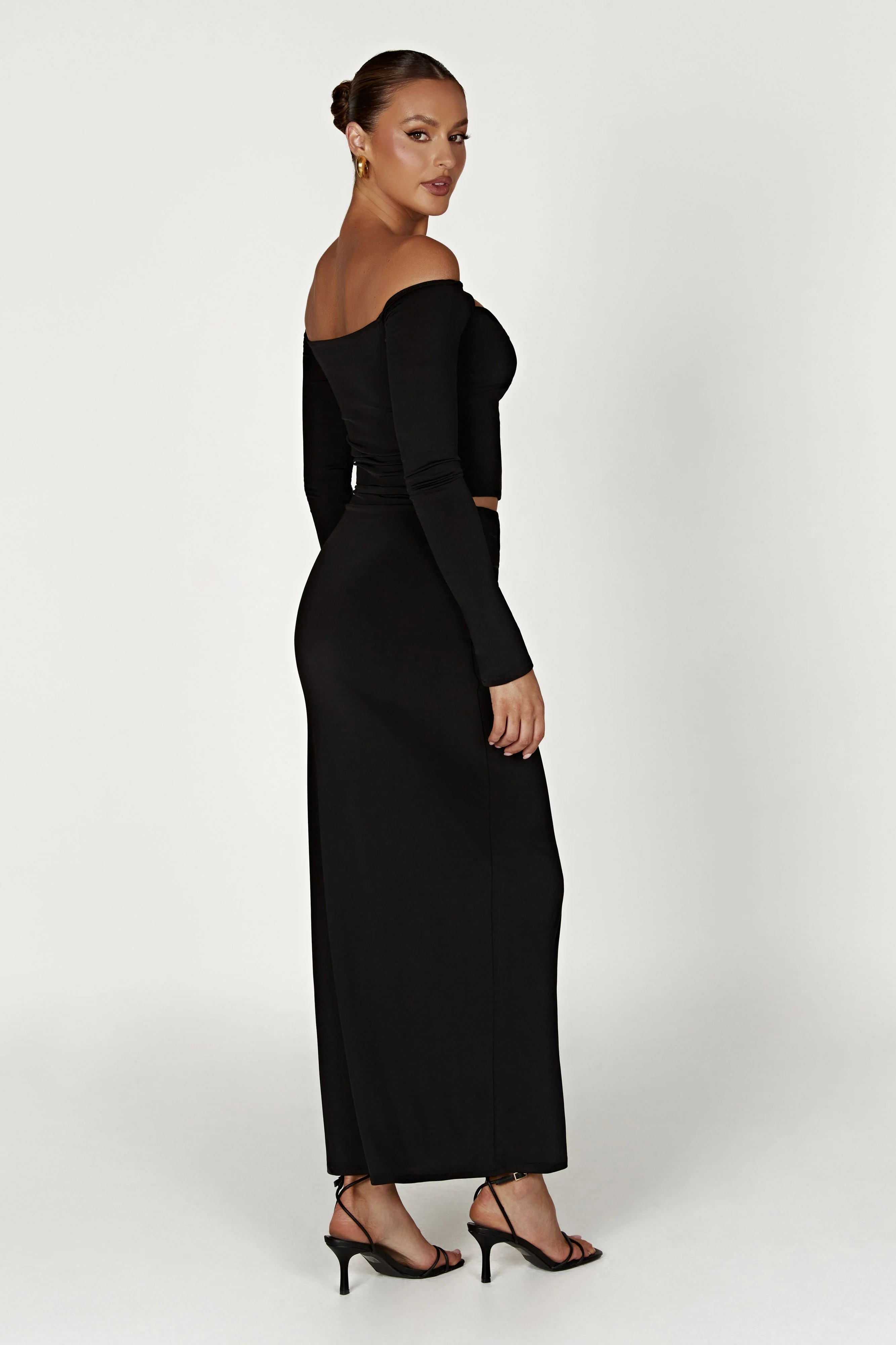 Ceri Off Shoulder Long Sleeve Top - Black | MESHKI US