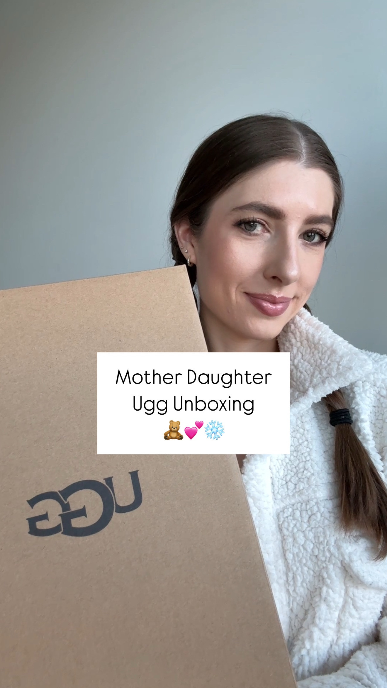 Mother Daughtet Ugg Unboxing 

Baby Uggs, Uggs, Ugg boots, Ugg clogs, clogs, winter shoe trends, Ugg outfits, baby girl outfits, baby outfits, gifts for baby, gifts for moms 



#LTKFindsUnder50 #LTKFamily #LTKBaby
