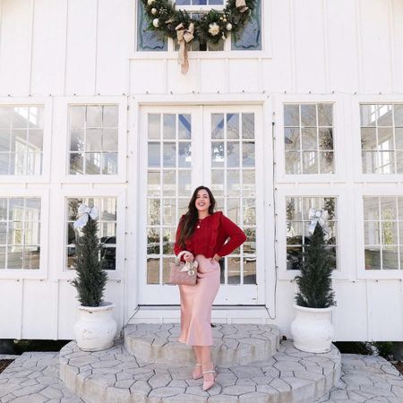 My favorite Christmas sweater is back again this year and perfect to finish off the holiday season strong! You can wear it with jeans or dress it up with a silk or tulle skirt to be extra festive! 🎄


#LTKSeasonal #LTKparties #LTKHoliday