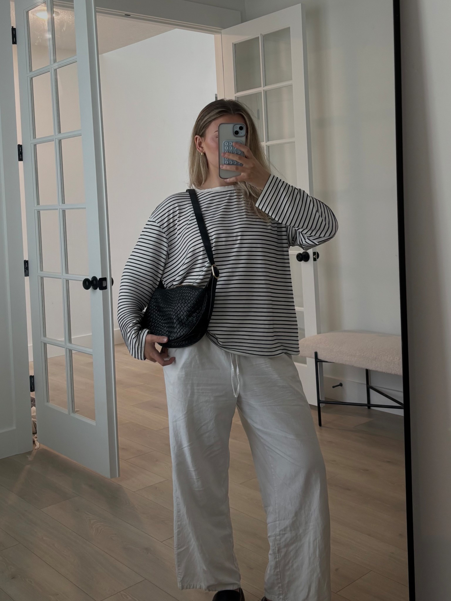 top XL + bottoms M 🖤