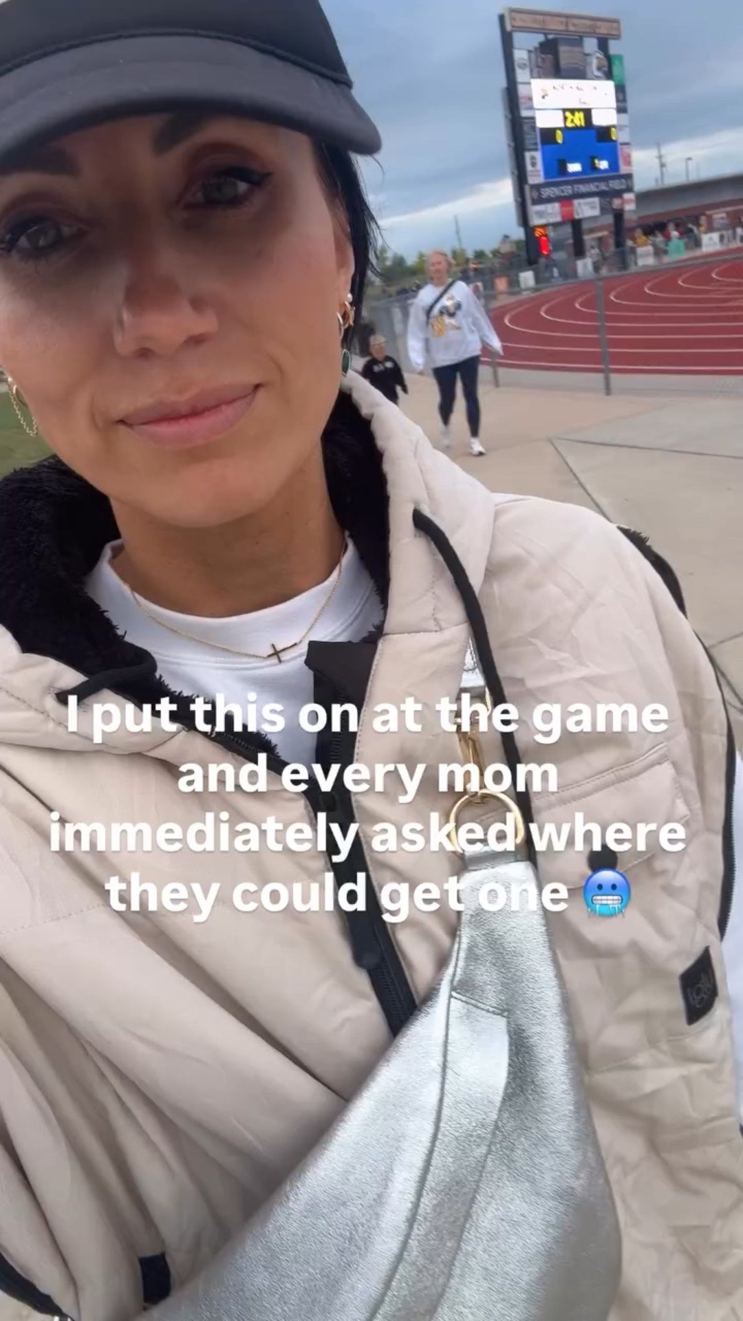 my @iglu.outfitters is a lifesaver. It’s literally like wearing a sleeping bag and it makes the bleachers so bearable in the cold. 🥶 I’m obsessed- and the gals behind the brand are pretty cool too. 💕 highly recommend for you sports moms!