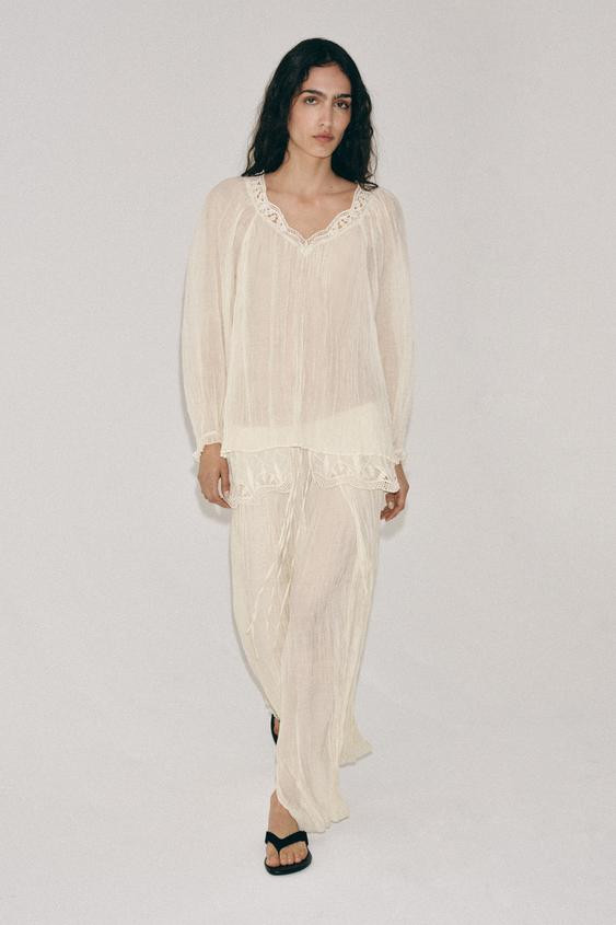 EMBROIDERED CRINKLED BLOUSE ZW COLLECTION | Zara UK