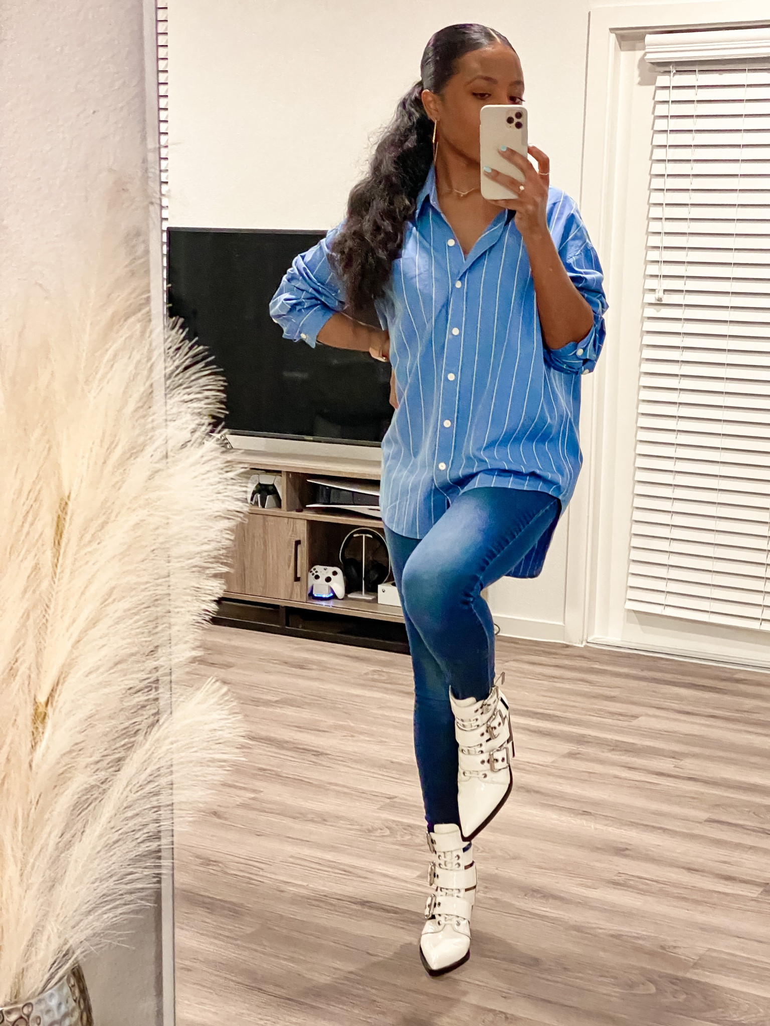 Classic work shirts don’t have to be boring! Choose a trendier fit (like this oversized look from Aritzia) and pair it with a casual boot for a modern style. I’m wearing dark denim and white chunky boots for my business casual look  

#LTKworkwear #LTKstyletip