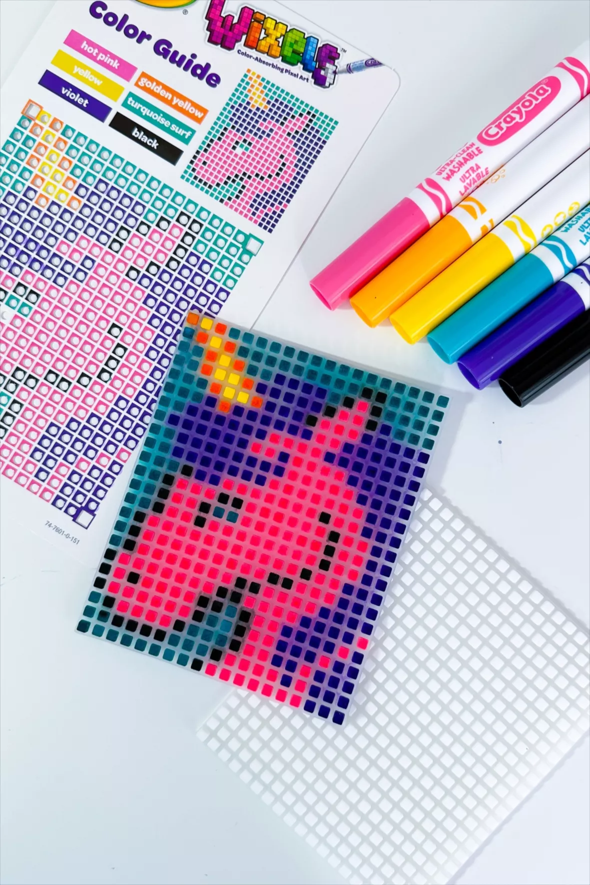 Crayola Wixels Unicorn Activity Kit, Pixel Art Coloring Set, Gift for Kids,  Ages 6, 7, 8, 9