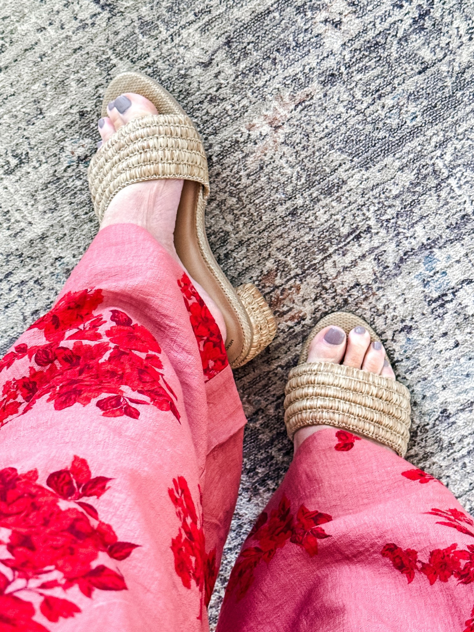 Target summer shoe find 🤎
Obsessed with these woven slides — comfy, neutral, and perfect for warm weather outfits.

Amie Pagan, Target style, Target sandals, resort wear 

#LTKootd #LTKSeasonal