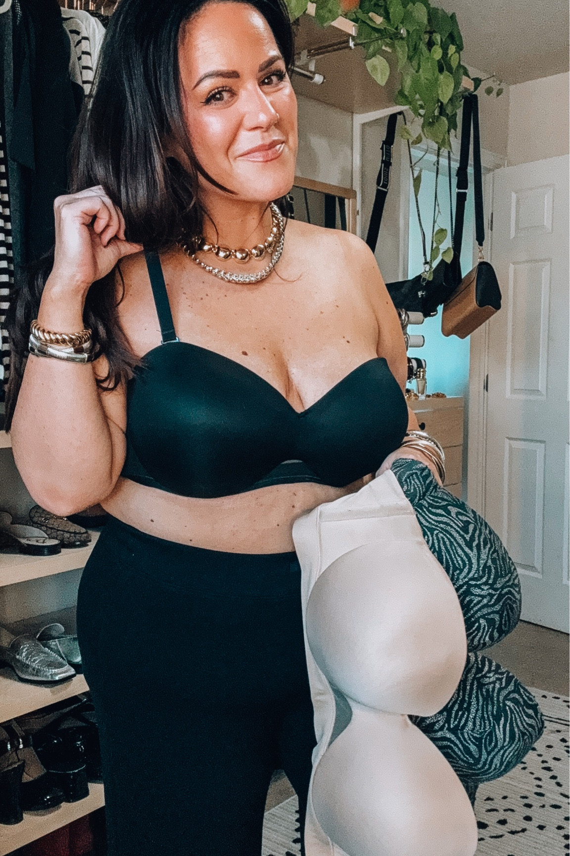 50% off! The best convertible strap- strapless bra tts I wear a 38dd 


#LTKplussize #LTKSeasonal #LTKmidsize