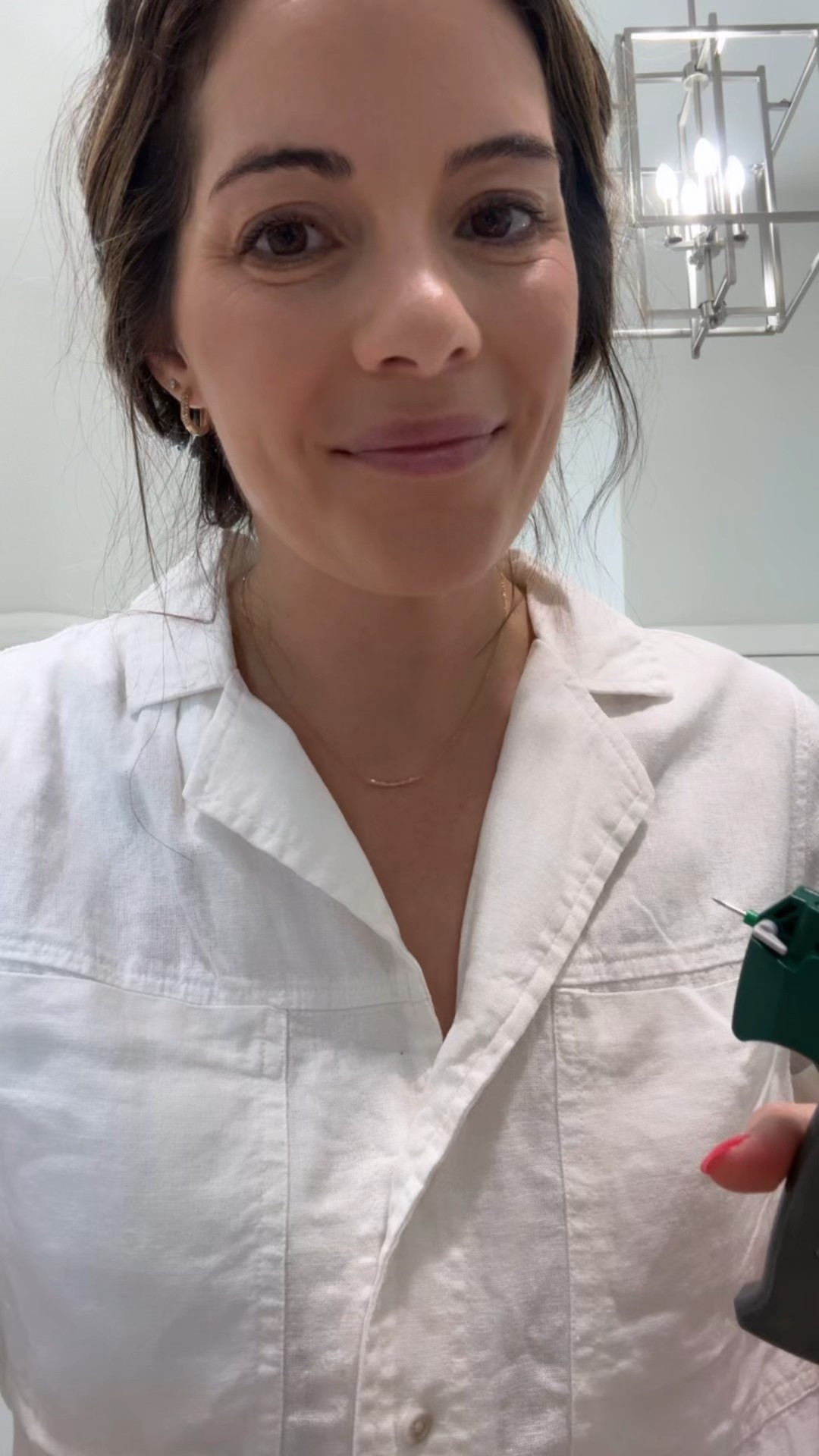 Quickly temporarily stitch clothes together with this tool! Great to help hem or close slits quick!

#LTKFindsUnder50 #LTKStyleTip