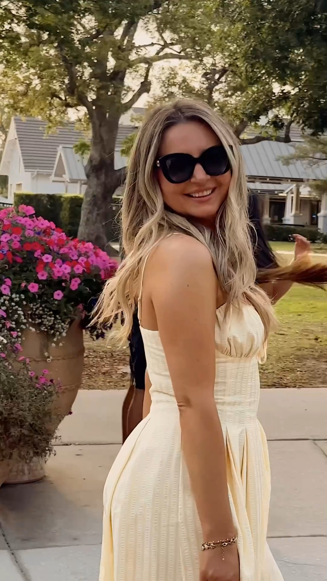 Exact @VICI dress is sold out at the moment! Sign up for restock. Wearing small!
Linking similar options below 👇🏻 

#vici #yellow #dress 

#LTKWedding #LTKFestival #LTKgrwm

#LTKU #LTKvlog #LTKootd