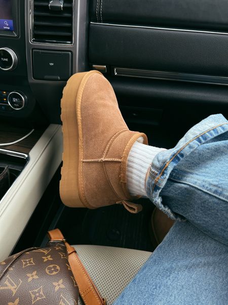 Went up 1/2 size in these amazon ugg lookalike boots! So soft and high quality. Fave jeans on sale size down once! + best amazon socks 

#LTKshoecrush #LTKunder100