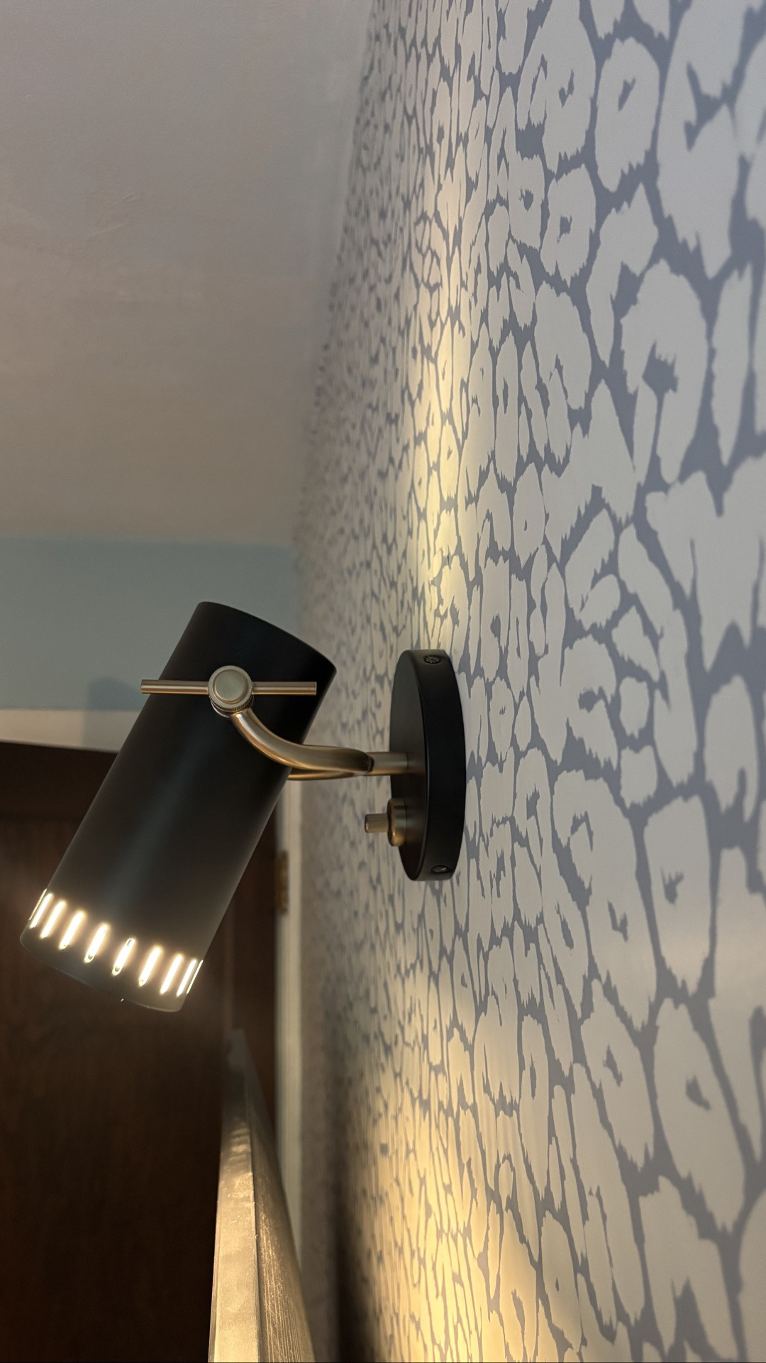 Love the new sconce

#LTKdayinmylife #LTKstorytime #LTKHome
