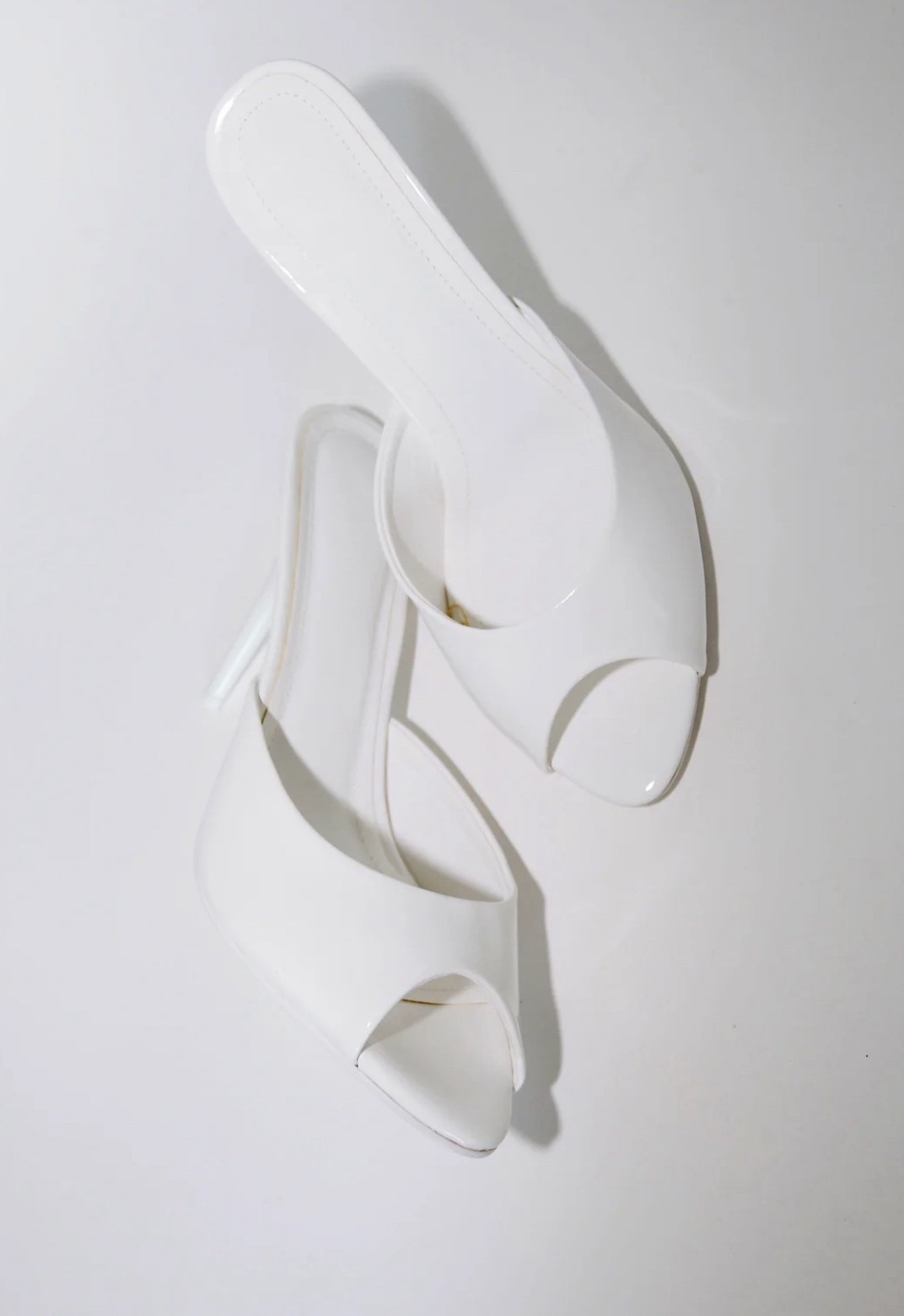 Cutest mules for spring and summer 

#LTKSaleAlert #LTKSpringSale #LTKSeasonal