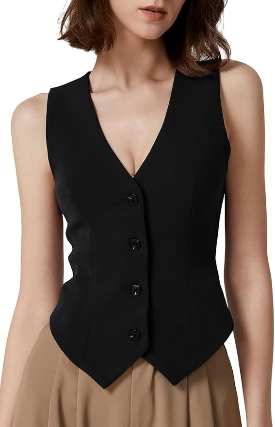 QINSEN Womens V Neck Vest Top Sleeveless Button Down Fully Lined Solid Going Out Crop Tops | Amazon (US)