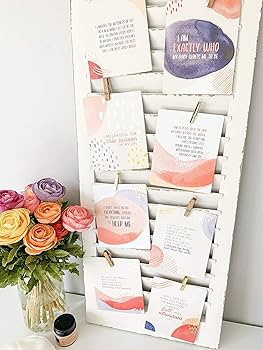 New Mama Affirmations - A Warm and Vibrant Deck of 20 Uplifting Postpartum Affirmation Cards to S... | Amazon (US)