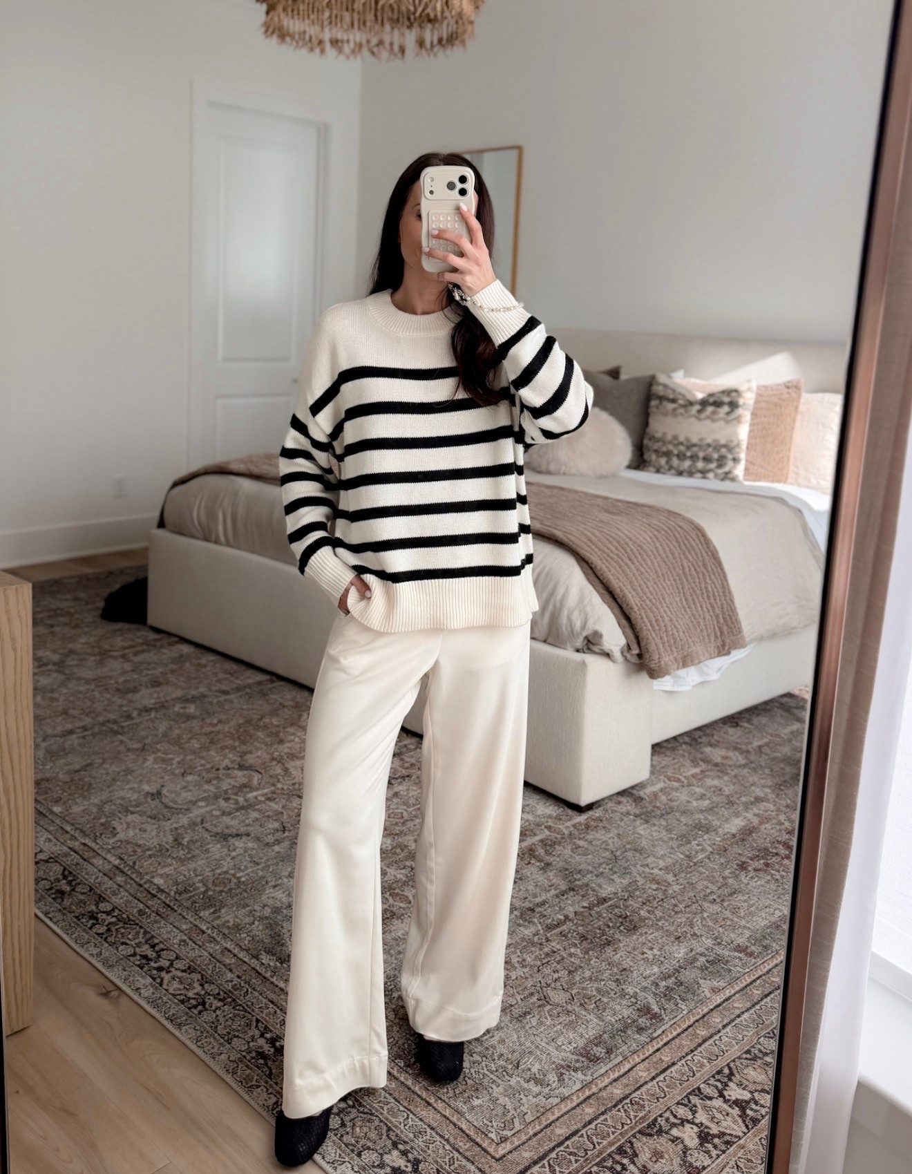 This outfit is so cozy and classy! I’m loving the black and white stripes. So cute and casual. Mom approved cute everyday look Women’s fashion everyday wear Annabrstyle 

#LTKdayinmylife #LTKmomlife #LTKootd