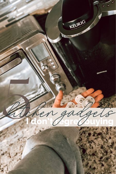 Amazon Kitchen Gadgets that are actually worth it 🙌🏽
.
.
Kitchen// Amazon kitchen // Amazon home / Amazon gadgets // pizza cutter // mini caster wheels // adhesive wheels // sink caddy// kitchen Organization// kitchen finds / magnetic, measuring spoons //measuring spoons // kITCHEN Tools //kitchen gadgets // spray bottle // oil spray bottle // kitchen must haves 

#LTKhome #LTKFind #LTKGiftGuide