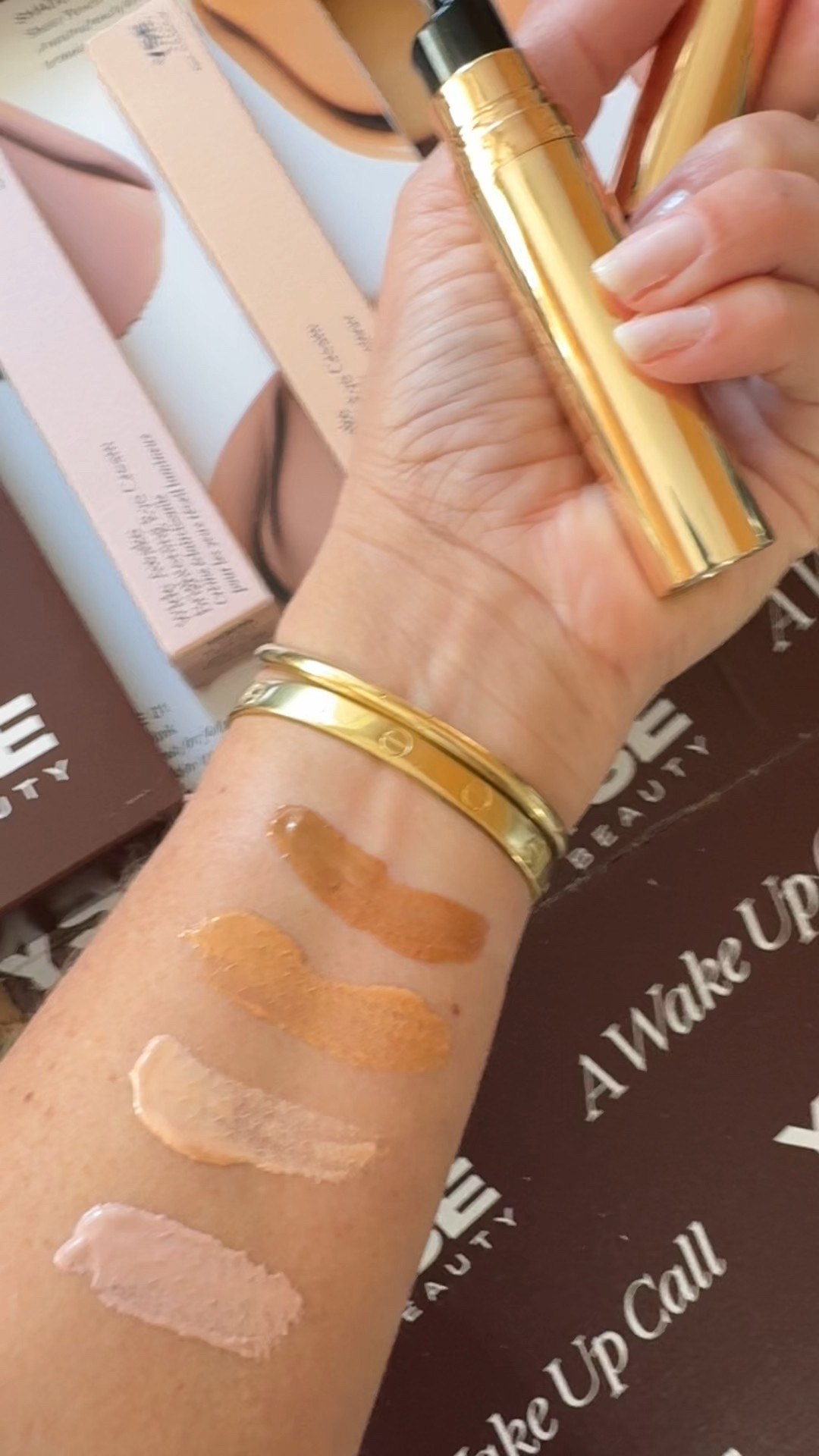 A new way to mimic the look of a full night of sleep 💎

#LTKFindsUnder50 #LTKBeauty