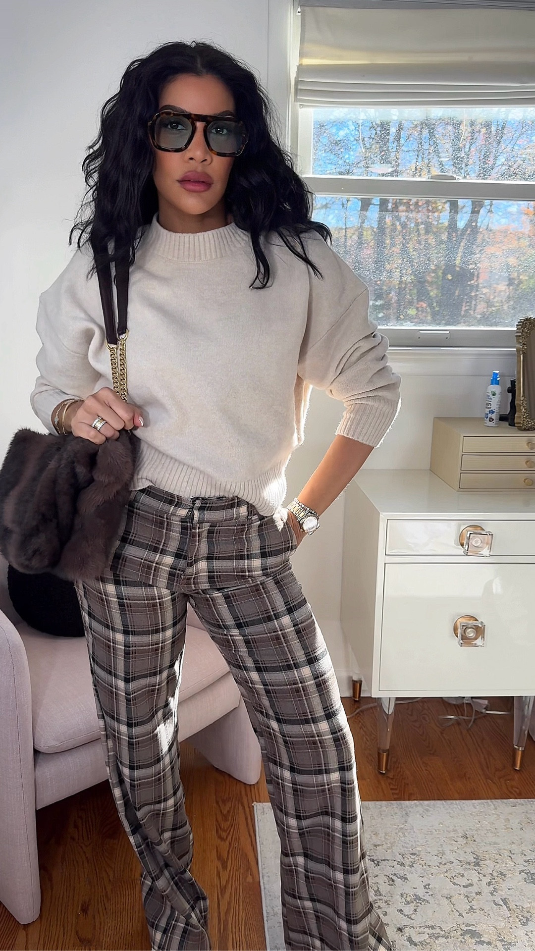 The perfect fall outfit 🍂 These pants are so good — comfy, relaxed, and so easy to style up or down. And this sweater? One of those pieces you’ll always find yourself reaching for. Effortless and cozy all season long 🤍

#LTKItBag #LTKStyleTip #LTKActive