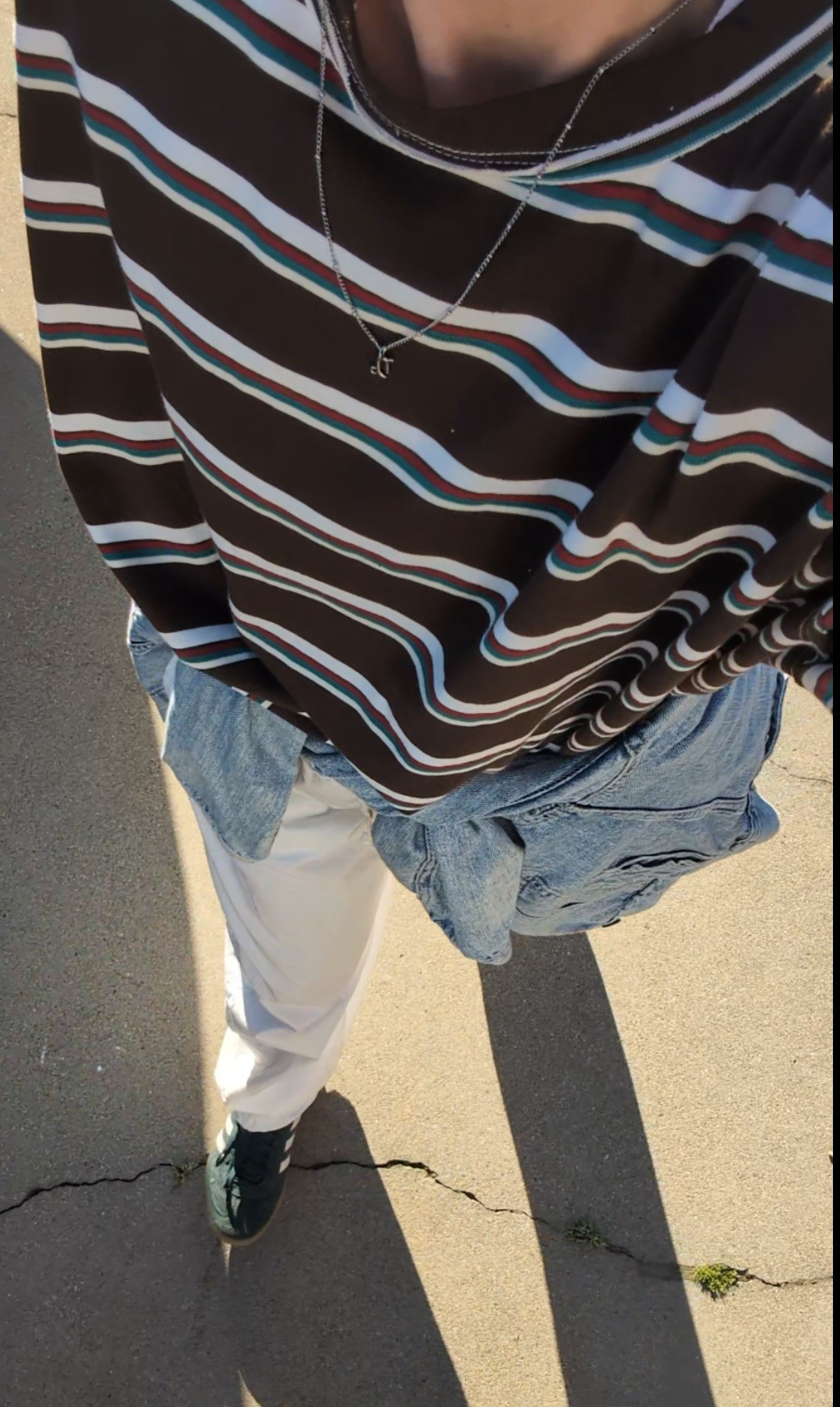 Casual every day outfit for a mom of two

#LTKootd #LTKmomlife