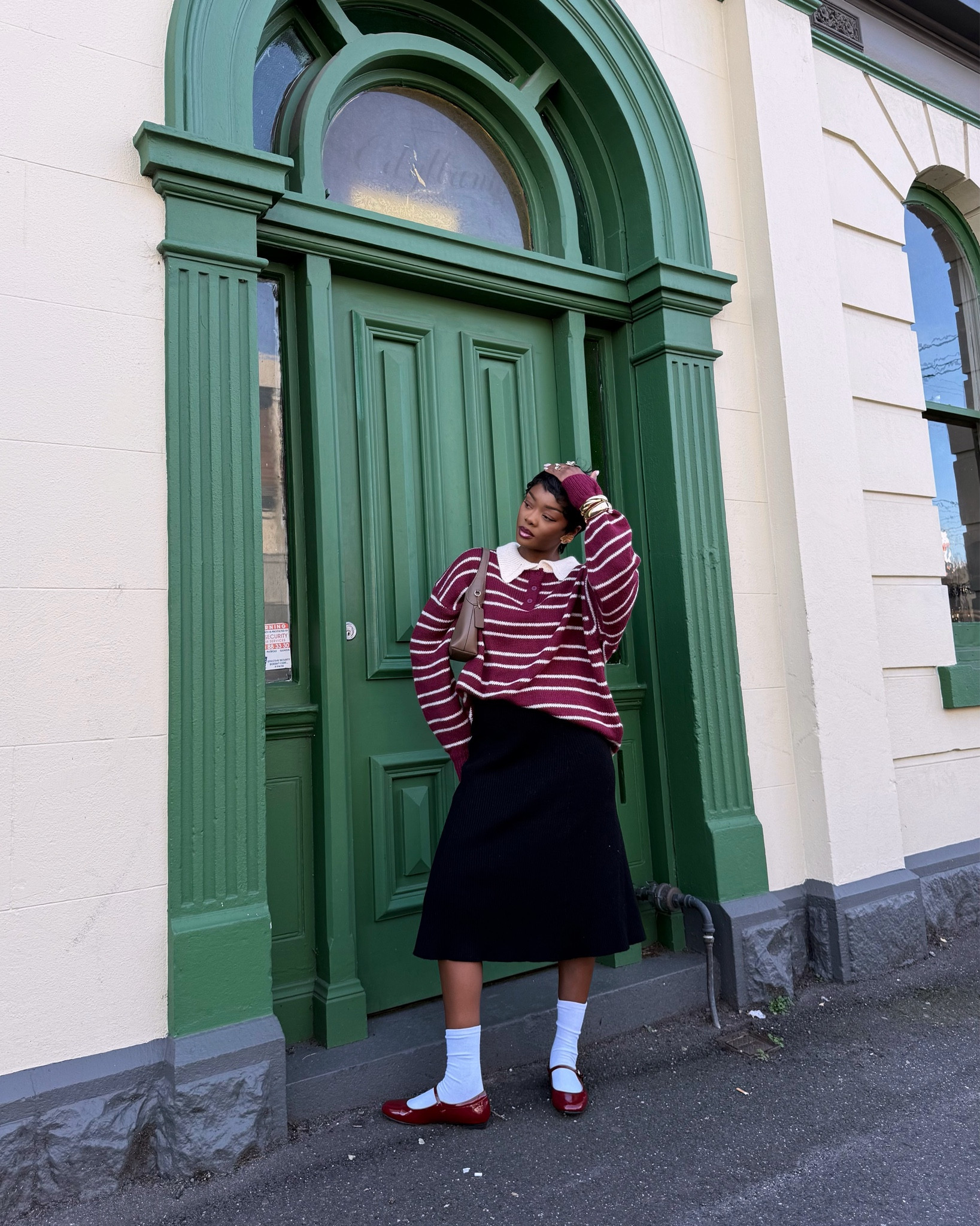 Stripped jersey and ballet flats. 

#LTKshoes #LTKaustralia #LTKstyletip