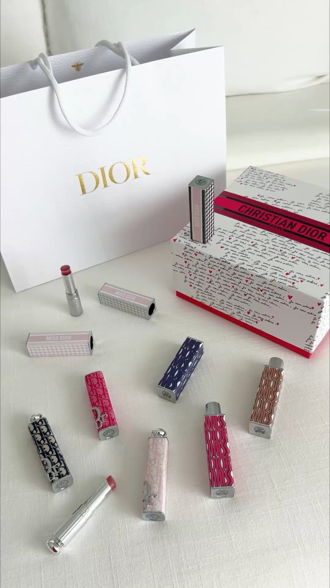 Dior addict lipstick case, Dior lipstick case, Dior mini miss perfume case, Dior perfume case, Dior book tote, Dior toile, Dior beauty, current favorites 


#LTKselfcare #LTKBeauty #LTKunboxing